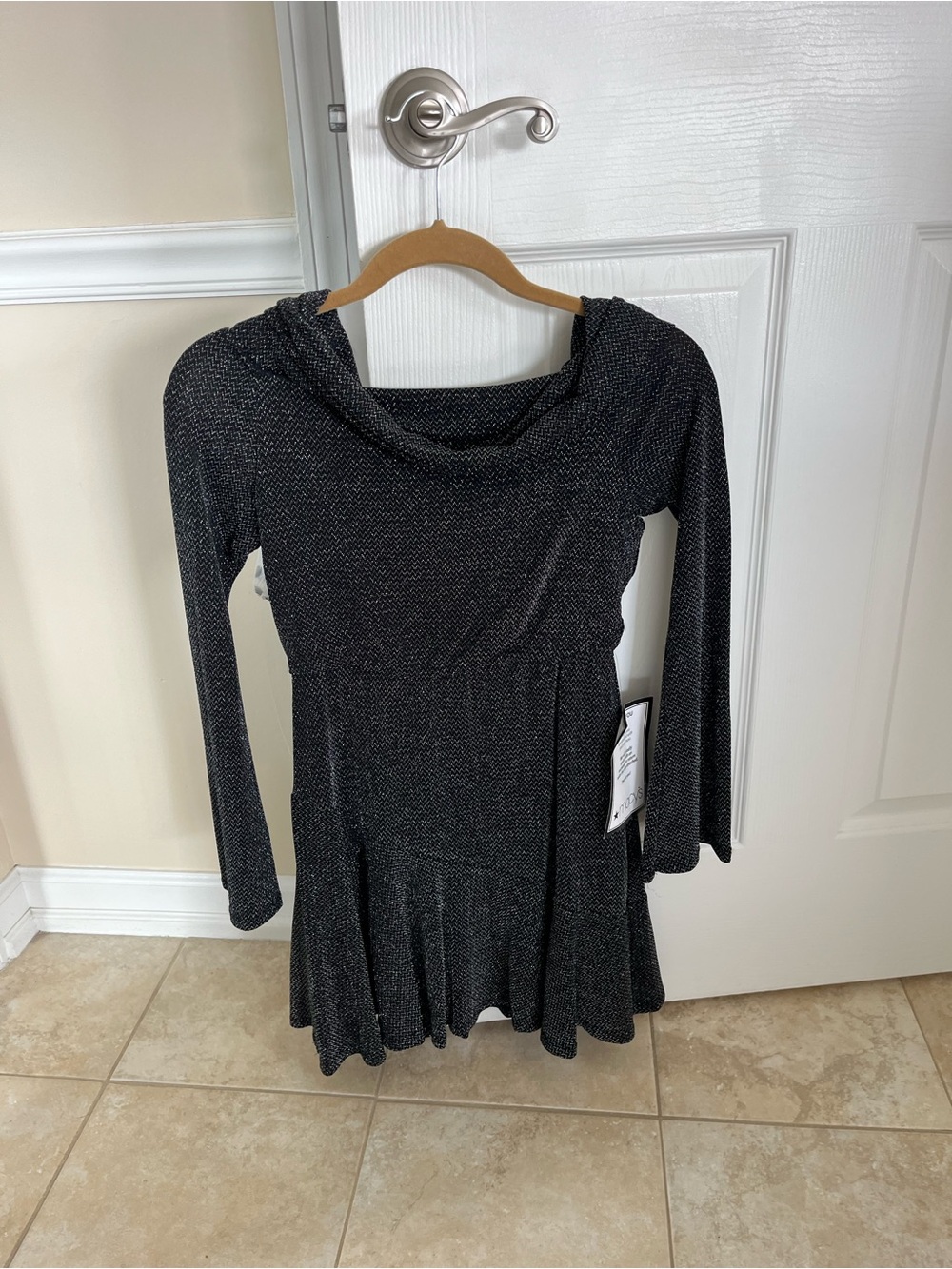 Girls' Shimmery Black Long-Sleeve Party Dress